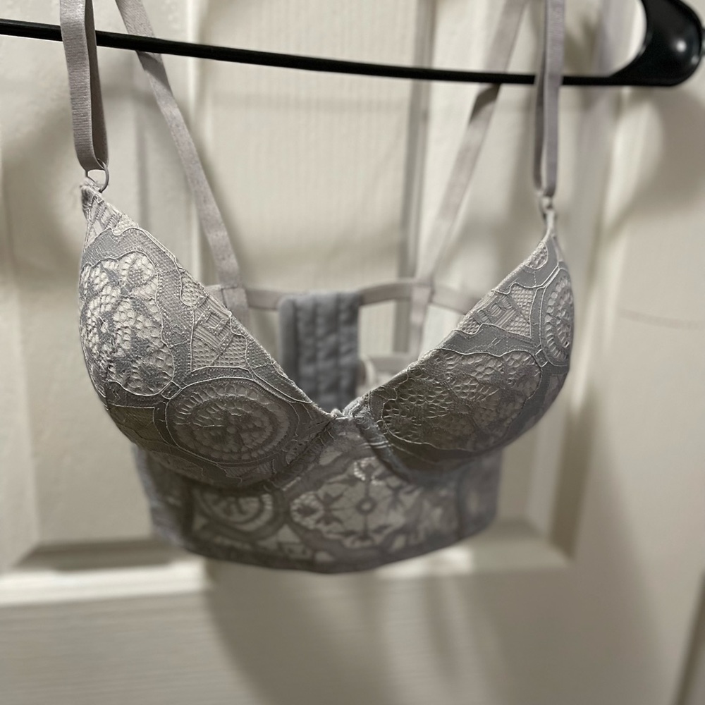 Lady by Carnival silver laced Bra/Bralette size 36B.